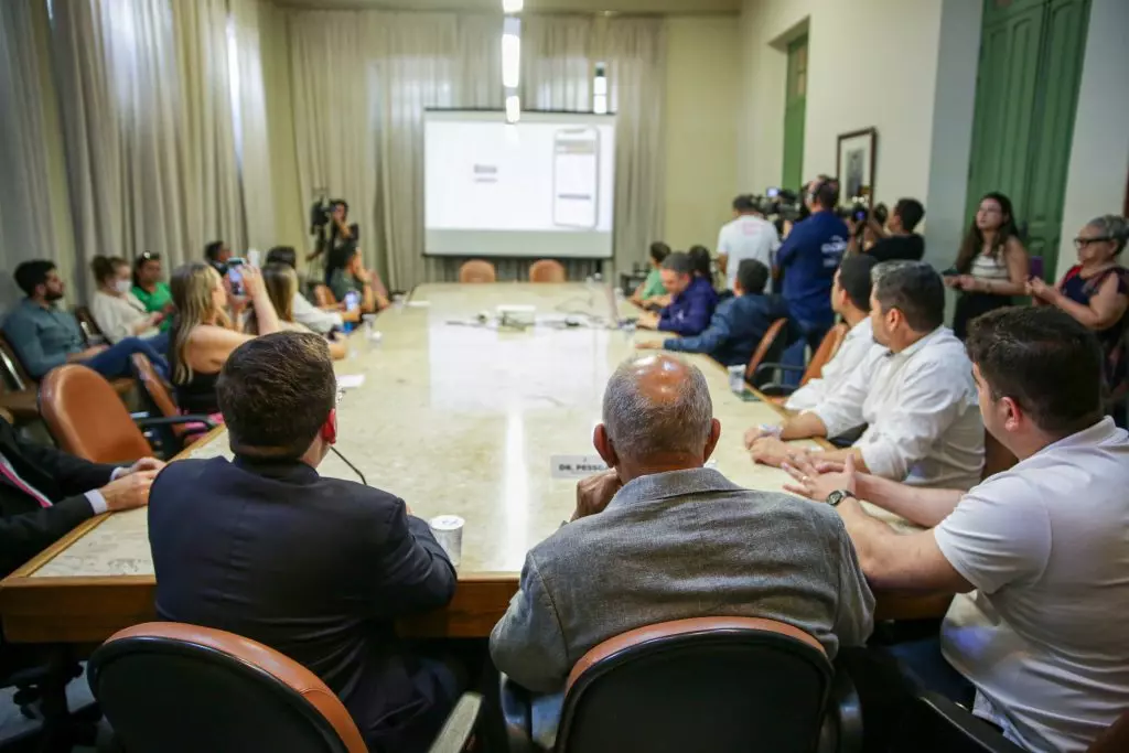 Prefeitura de Teresina lança aplicativo para agilizar serviços de saúde pelo SUS